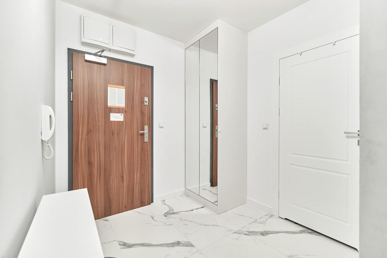 Exclusive Gwiazdzista With Free Garage By Renters Apartmán *