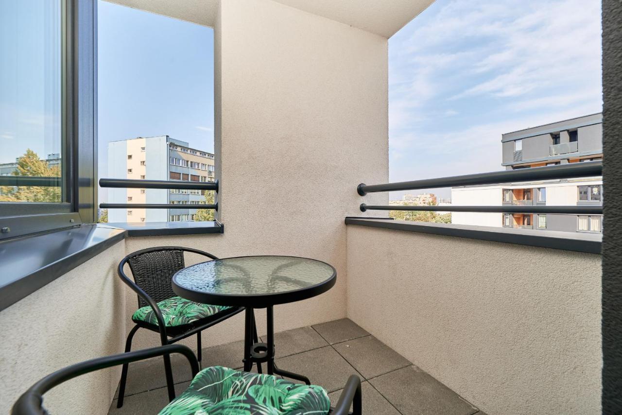 Exclusive Gwiazdzista With Free Garage By Renters Apartmán Vratislav